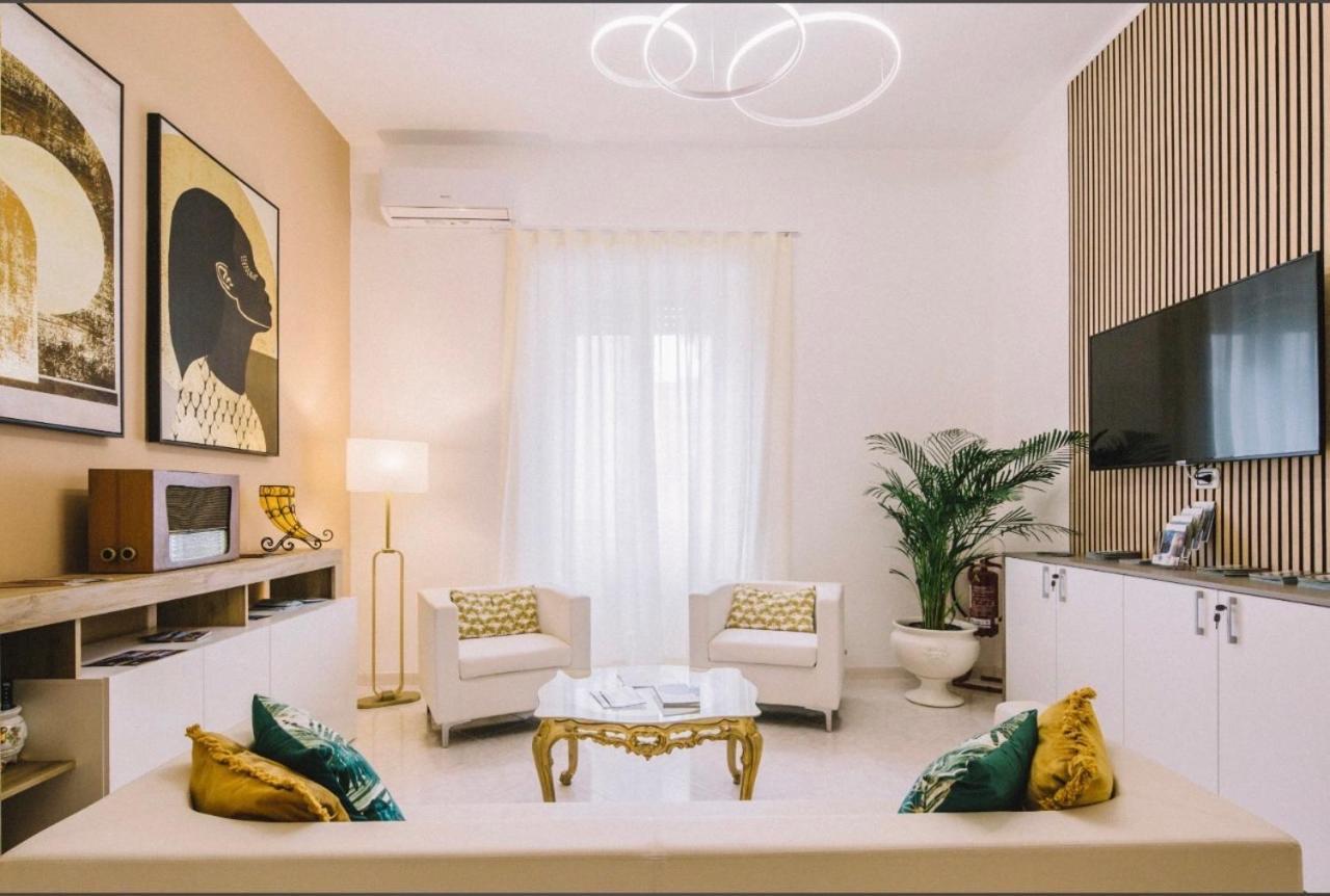 Bed and Breakfast Tiziana'S House Salerno Exteriér fotografie